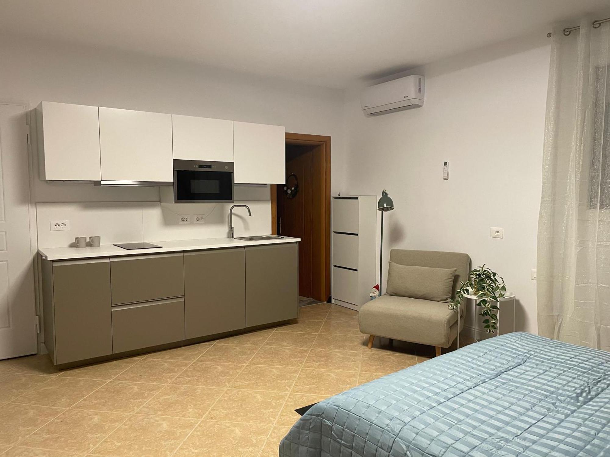 Apartment Panoramic In Tirana! *